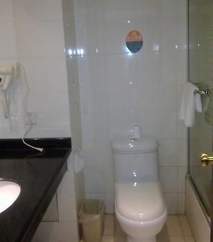 Green Tree Inn Gaoyou Tonghu Road Beihai Express Hotel Yangzhou Eksteriør billede